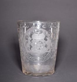 Becher mit mecklenburgischem Wappen