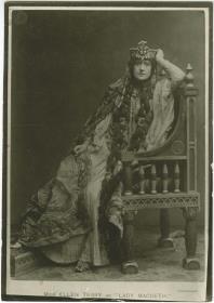 Porträt der Ellen Terry in der Rolle der Lady MacBeth