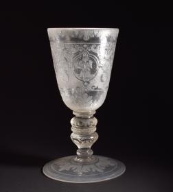 Pokal mit Darstellung der Vier Jahreszeiten