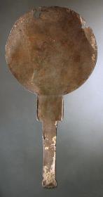Griechischer archaischer Spiegel mit plattem und breitem Griff