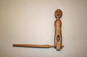 Holzfigur