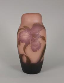 Vase mit Lilie