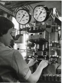 Robert Bosch GmbH, Kontrolle von Einspritzdüsen-Teilen