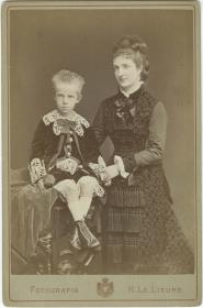 Porträt der Königin Margarethe von Italien und Kronprinz Viktor Emanuel