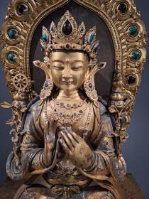 Sitzender Maitreya