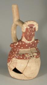 Applikation: anthropo-zoomorphe Figur (Krabbe/Krebs)