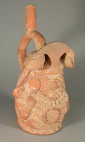 Stehende anthropomorphe Figur