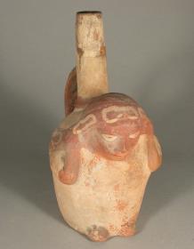 Stehende anthropomorphe Figur mit Traglast