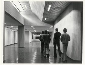 München, Gymnasium Fürstenried, Innenraum