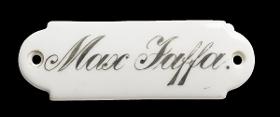 Namensschild "Max Jaffa."