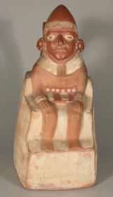 Sitzende anthropomorphe Figur
