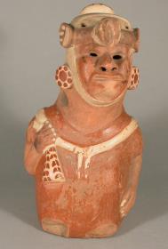 Stehende anthropomorphe Figur