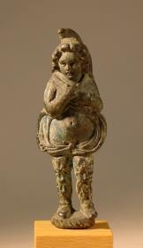 Figur eines jungen Attis, hinten hohl und flach, war also auf einer Unterlage aufgelegt