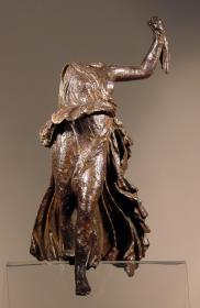 Römische Statuette einer efeubekränzten Bacchantin