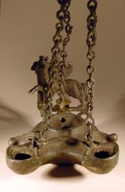 Lampe mit schreitendem Greif