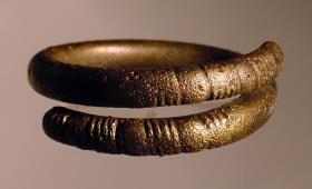 Schwerer massiver Ring