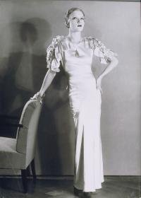 Lisa Körten in Kleid
