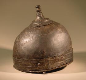 Keltischer Helm ("jockey cap")