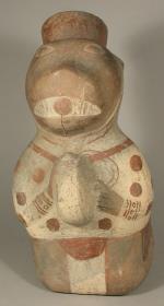 Anthropo-zoomorphe Figur mit Trommel; Fineline Painting: polymorph geometrisch