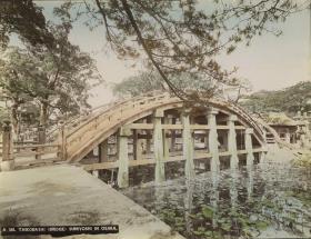 Die Taiko-Brücke im  Sumiyoshi jinja. 住吉神社の太鼓橋