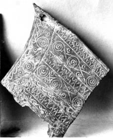Ornamentblech von einem Dreifuß