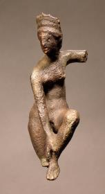 Römische Statuette der Venus im Typus der sandalenlösenden Aphrodite