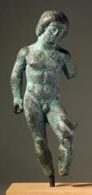 Etruskische Statuette eines Athleten mit Strigilis; Füße und linker Arm abgebrochen