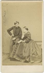 Porträt des Edward Prince of Wales und seiner Schwester Alice Maud Mary Prinzessin von Großbritannien und Irland