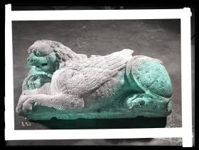 Relief eines geflügelten Löwen