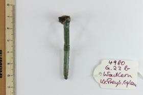 Fibel mit umgeschlagenem Fuß