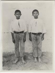 Paressi-Jungen in Utiariti