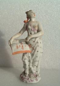 Weibliche Allegorie der Klio (Muse der Geschichtsschreibung)