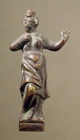 - Objekt ohne Bezeichnung im Inventarbuch - (späterer Zusatz:  "weibliche Statuette")