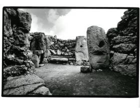 Malta, die Ġgantija, die Mittelnische des Nordtempels