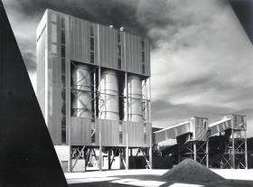 Harburg, Zementwerk Märker