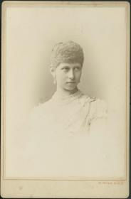Porträt der Viktoria von Preußen, Prinzessin zu Schaumburg-Lippe