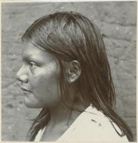 Bororo-Indianerin Rosa (Dolmetscherin)