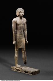 Standfigur des Per-her-nofret, Vorsteher der Ländereien des Königs