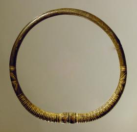 Halsring (Kolbenhalsring der Jastorf-Kultur, ähnlich einem keltischen Torques)