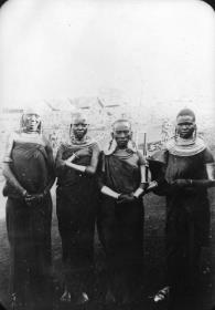 Masaifrauen