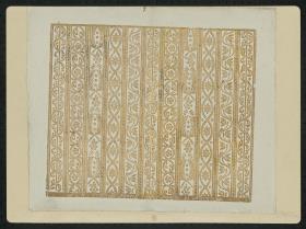 Brokatpapier (Streifenbordüren mit Rankenwerk und Blumen)