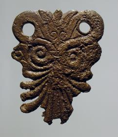 Ein Paar Eimerattaschen mit Voluten- und Palmettenornament