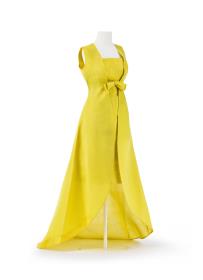 Zweiteiliges gelbes Ballkleid
