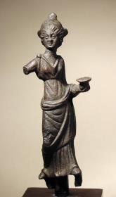 Statuette einer Priesterin
