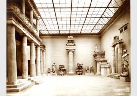 Blick in den Telephossaal im Alten Pergamonmuseum