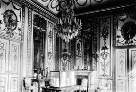 Aufstellung des Kunstgewerbemuseums im Berliner Stadtschloss, Raum 69, Konzertsaal von Gontard