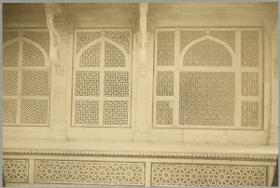 Fatehpur Sikri, Grabmal des Scheich Selim Chisti, Marmorfenster