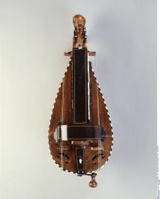 Drehleier