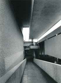 Würzburg, Universität, Hörsaalgebäude P4, Innenraum