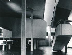Würzburg, Universität, Hörsaalgebäude P4, Innenraum